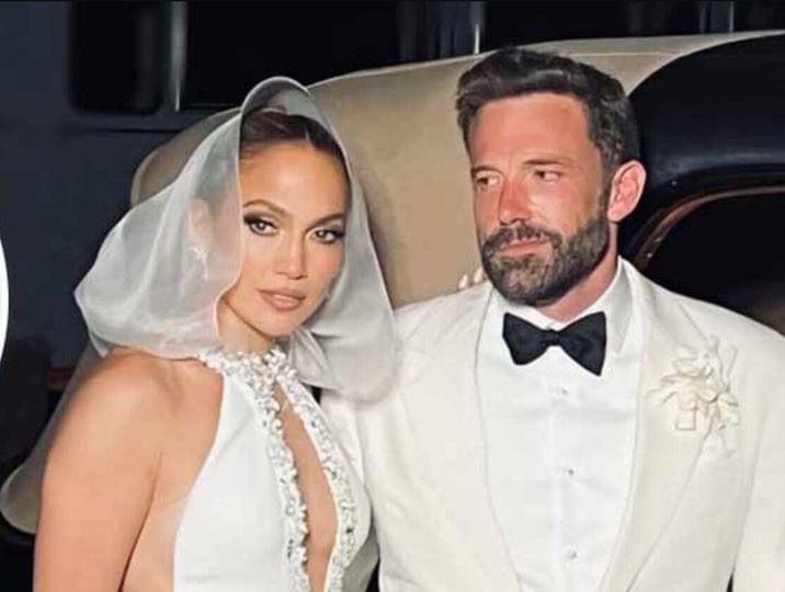 What Ben Affleck said to Jennifer Lopez during their famous red carpet “argument” is revealed by lip readers